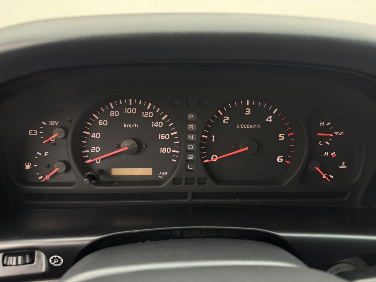 Toyota Land Cruiser SUV / Terénní 4,2 l 150 kw