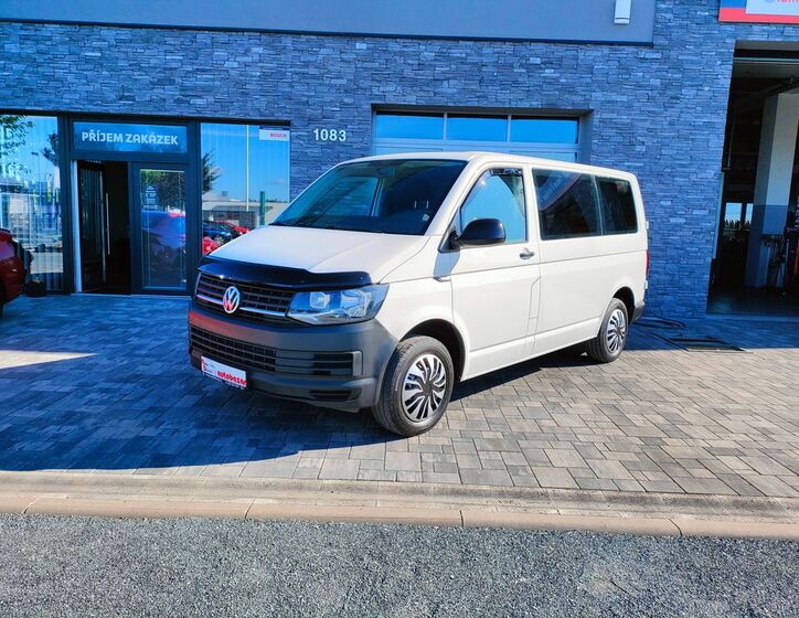 Volkswagen Transporter 1