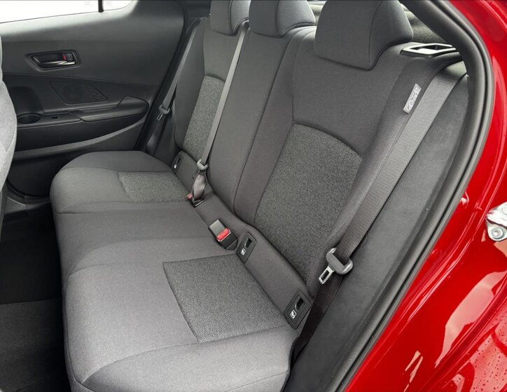 Toyota C-HR Hatchback 1,8 l 72 kw