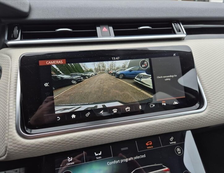 Land Rover Range Rover Velar SUV 3,0 l 221 kw