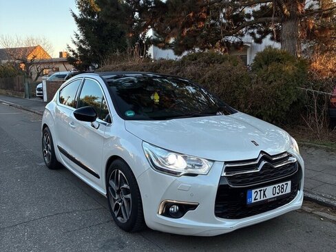 Citroën DS4 Hatchback 2,0 l 120 kw