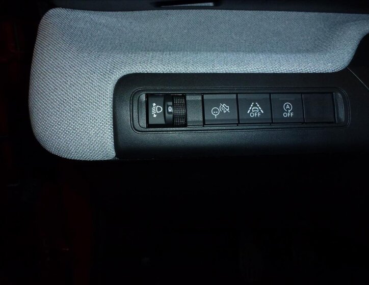 Citroën C3 Aircross SUV / Terénní 1,2 l 74 kw