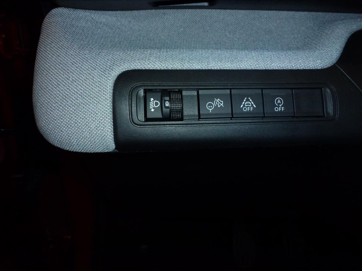 Citroën C3 Aircross SUV / Terénní 1,2 l 74 kw