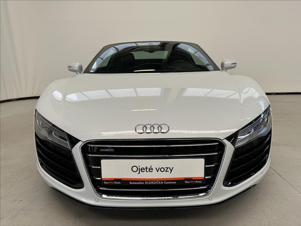 Audi R8 Kupé 5,2 l 386 kw