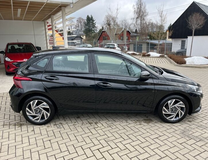 Hyundai i20 Hatchback 1,2 l 57 kw