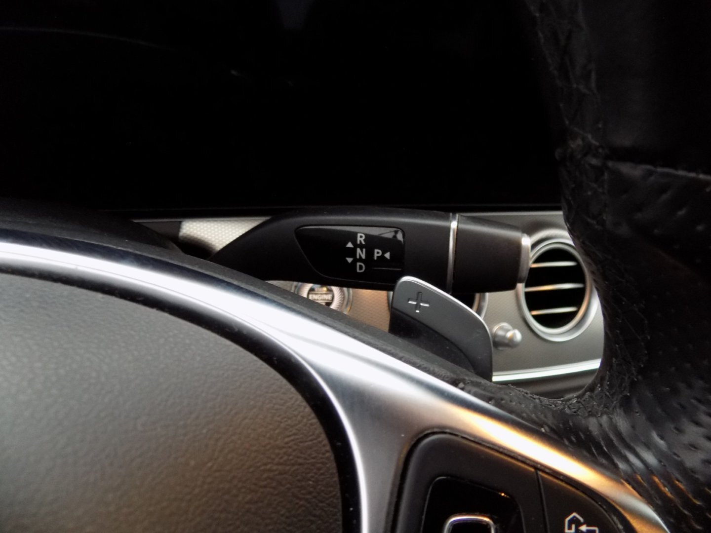 Mercedes-Benz Třídy E Sedan 3,0 l 190 kw