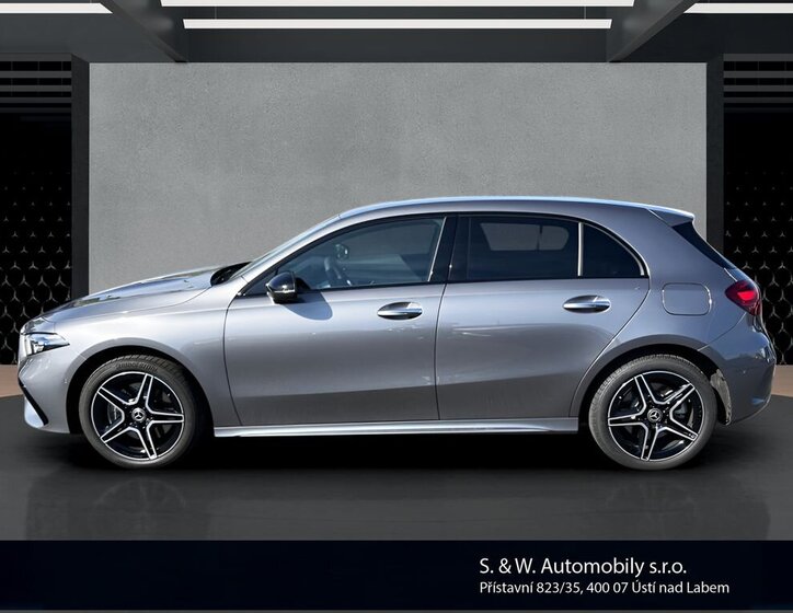 Mercedes-Benz Třídy A Hatchback 1,3 l 120 kw