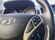 Hyundai i30 20
