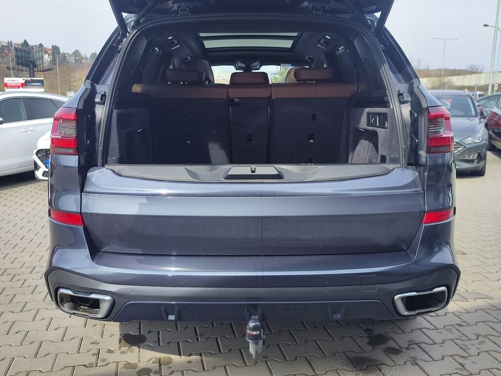 BMW X5 SUV / Terénní 3,0 l 250 kw