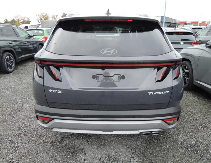 Hyundai Tucson SUV 1,6 l 118 kw