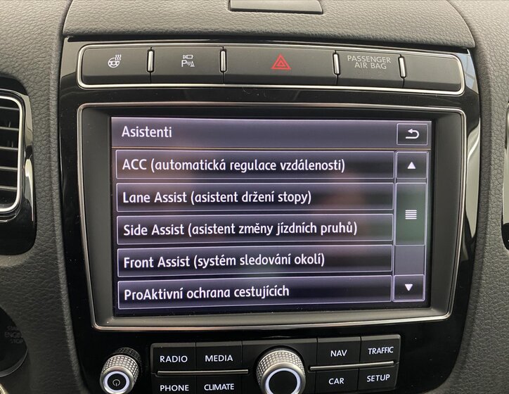 Volkswagen Touareg Kombi 3,0 l 193 kw