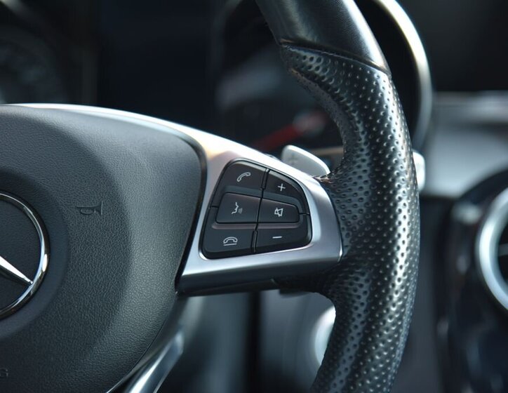 Mercedes-Benz Třídy C Sedan / Limuzína 2,1 l 125 kw