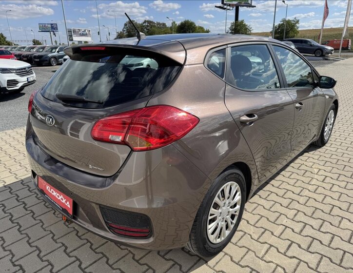 KIA Ceed Hatchback 1,4 l 73 kw