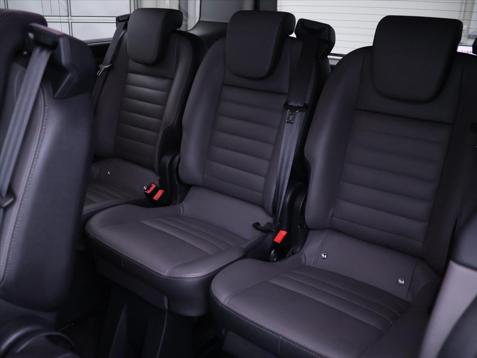 Ford Tourneo Custom Kombi 2,0 l 125 kw