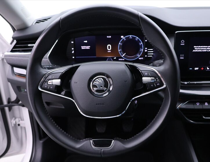 Škoda Octavia Liftback 1,5 l 110 kw