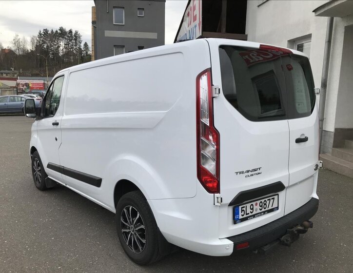 Ford Transit Custom Skříň 2,0 l 79 kw