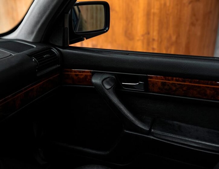 BMW Řada 7 Sedan / Limuzína 5,0 l 220 kw