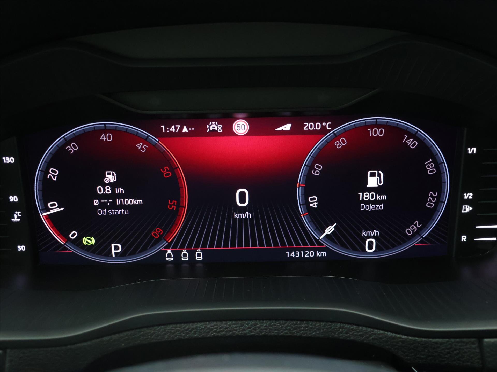 Škoda Karoq SUV / Terénní 2,0 l 110 kw