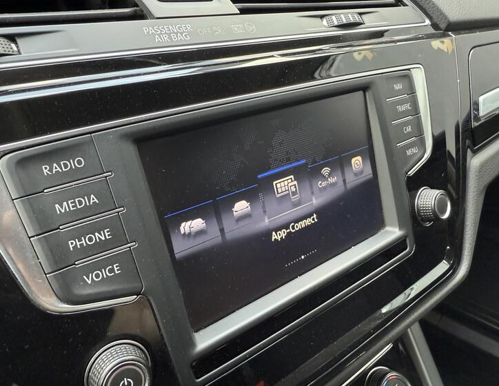 Volkswagen Touran 30