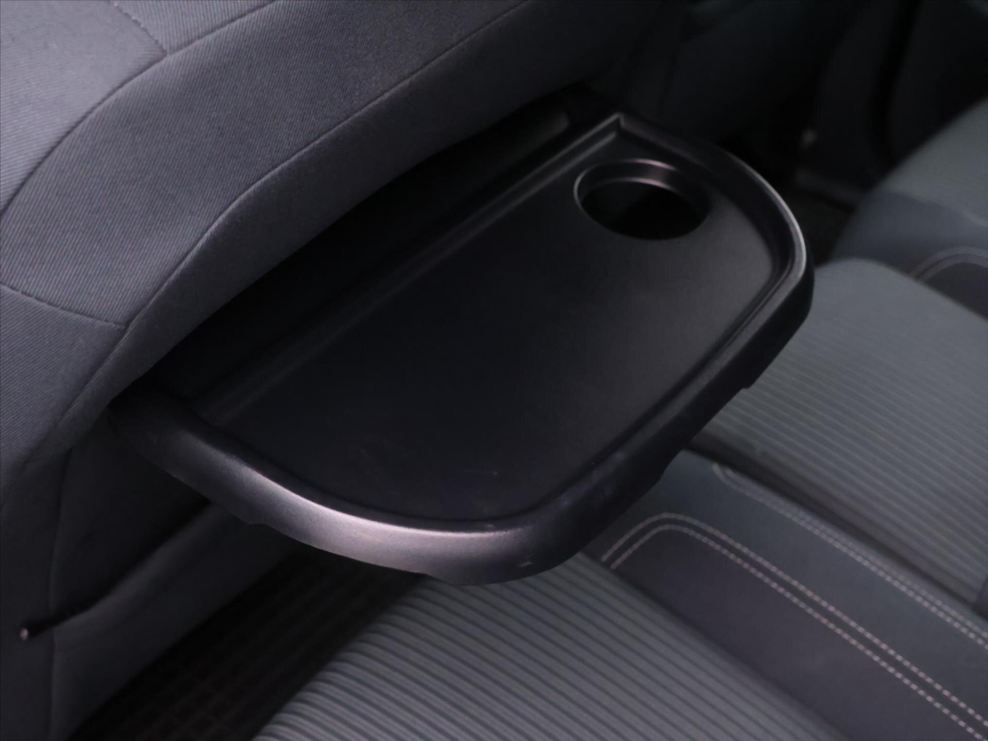 Ford C-MAX MPV 2,0 l 120 kw