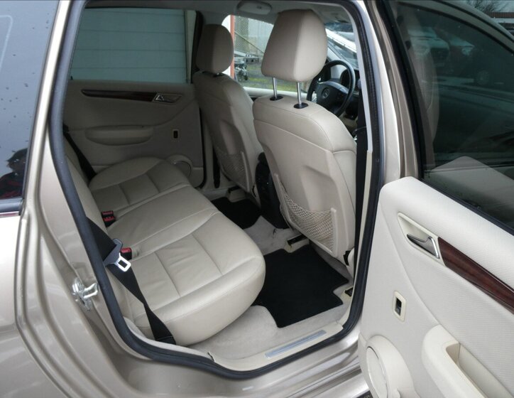 Mercedes-Benz Třídy B Hatchback 2,0 l 80 kw