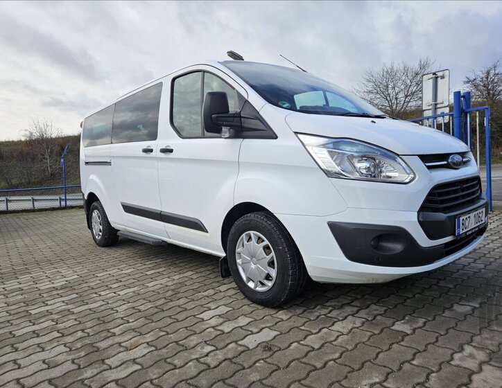 Ford Transit Custom 3