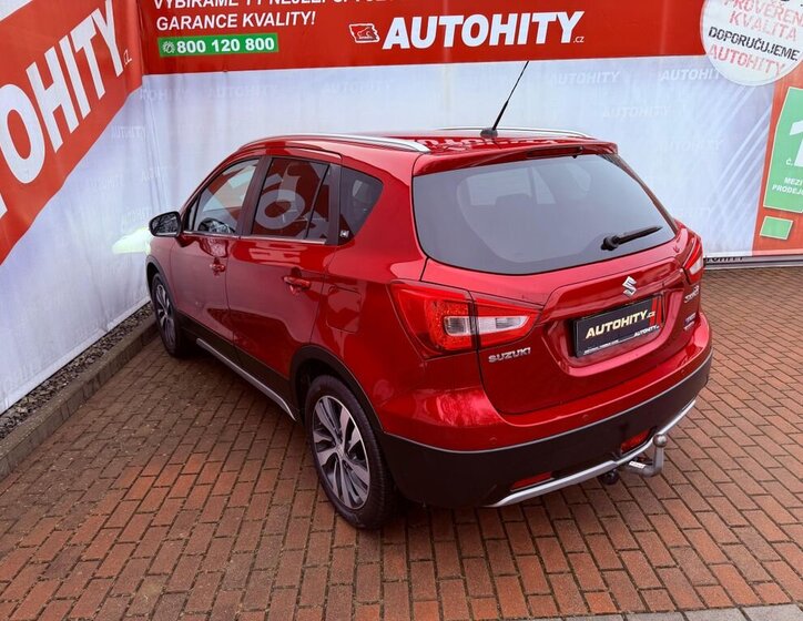 Suzuki SX4 Hatchback 1,4 l 95 kw