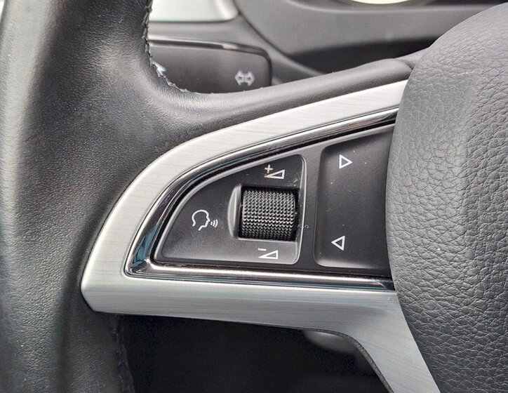 Škoda Rapid Sedan / Limuzína 1,2 l 66 kw