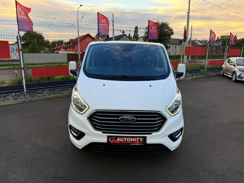 Ford Tourneo Custom