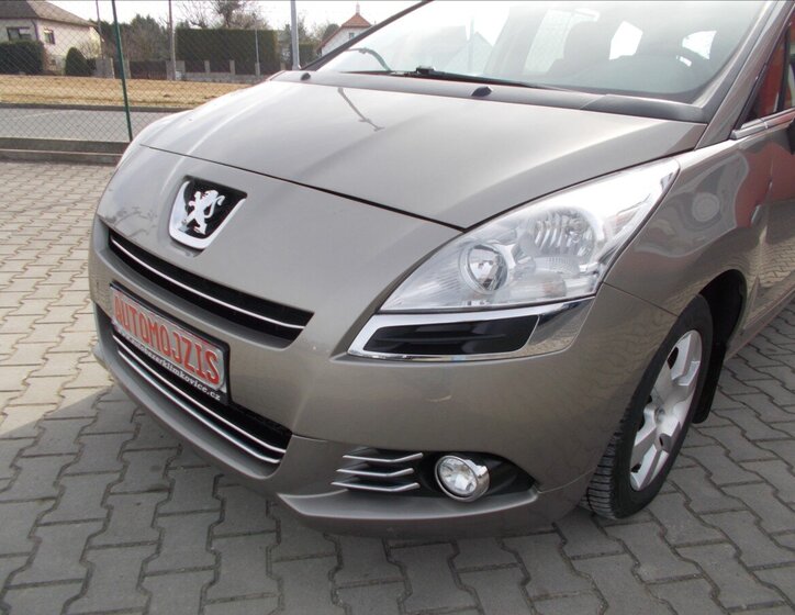 Peugeot 5008 MPV 1,6 l 80 kw
