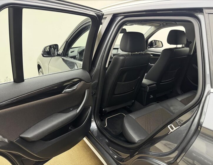 BMW X1 SUV / Terénní 2,0 l 105 kw