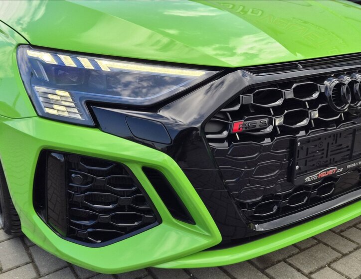 Audi RS 3 Ostatní 2,5 l 294 kw