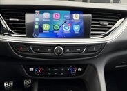 Opel Insignia Hatchback 2,0 l 128 kw