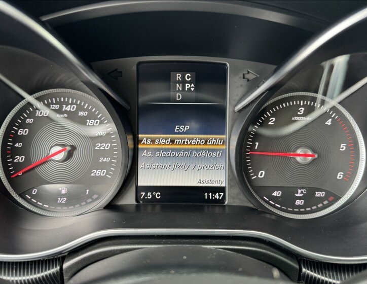 Mercedes-Benz Třídy V 34