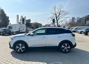 Peugeot 3008 SUV / Terénní 1,5 l 96 kw