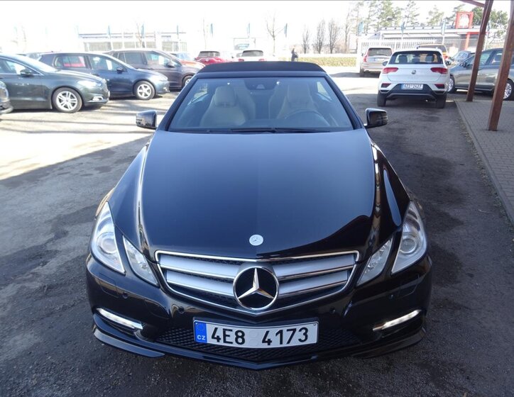 Mercedes-Benz Třídy E 37