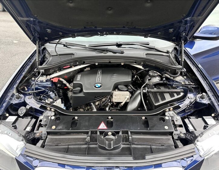 BMW X3 SUV / Terénní 2,0 l 135 kw