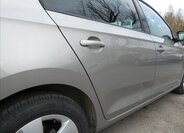 Škoda Rapid Sedan / Limuzína 1,2 l 77 kw