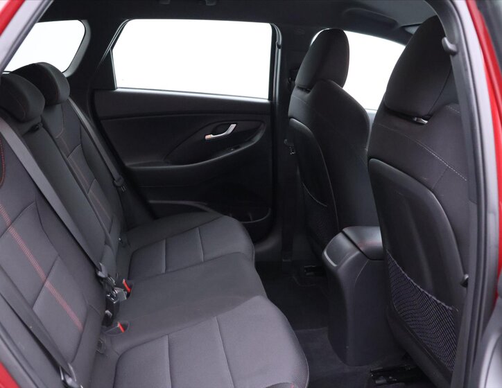 Hyundai i30 Kombi 998,0 88 kw