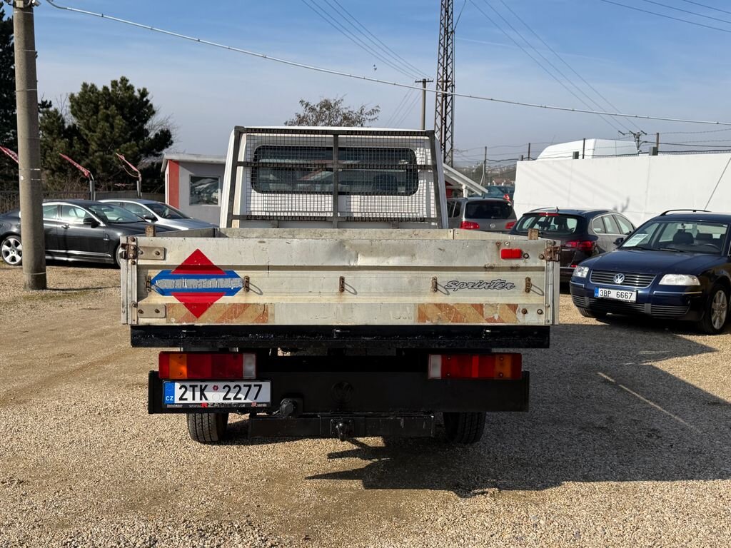 Volkswagen LT Skříň 2,5 l 70 kw