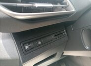 Peugeot 3008 SUV 1,5 l 96 kw