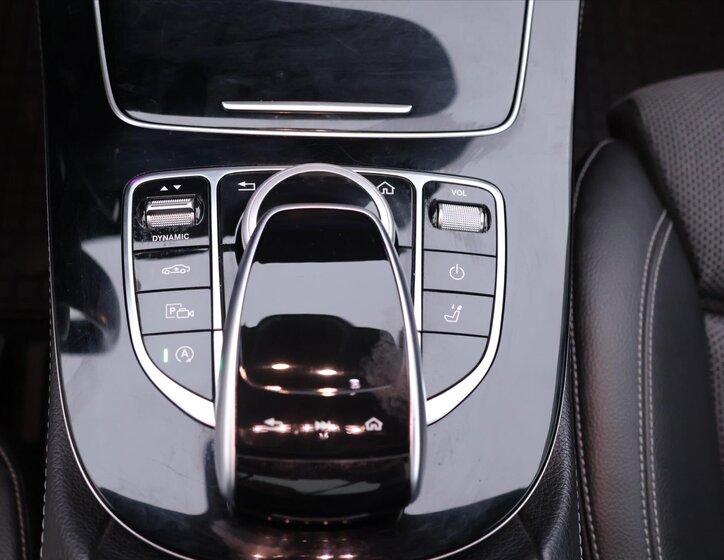 Mercedes-Benz Třídy E Kombi 2,9 l 250 kw