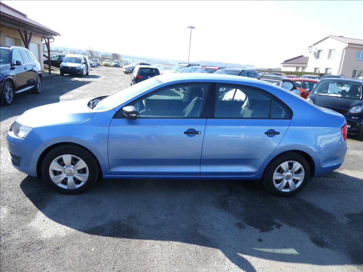 Škoda Rapid Sedan / Limuzína 1,2 l 66 kw