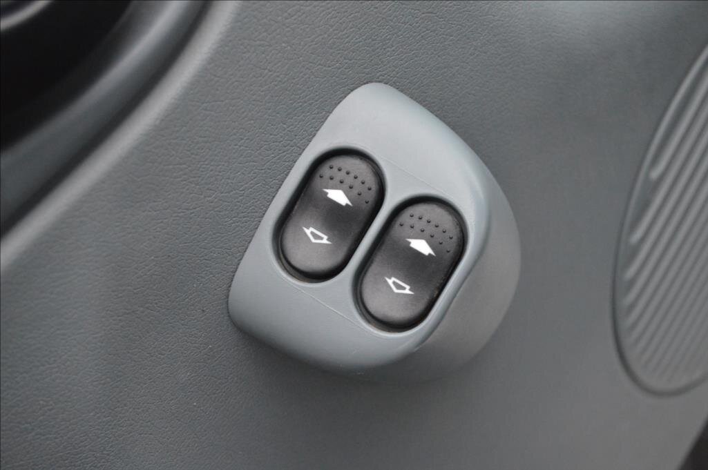 Ford Transit Skříň 2,2 l 85 kw