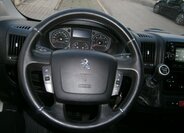 Peugeot Boxer Kombi 2,2 l 96 kw