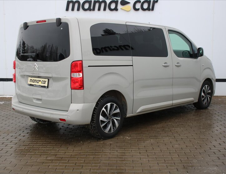 Citroën SpaceTourer MPV 2,0 l 130 kw