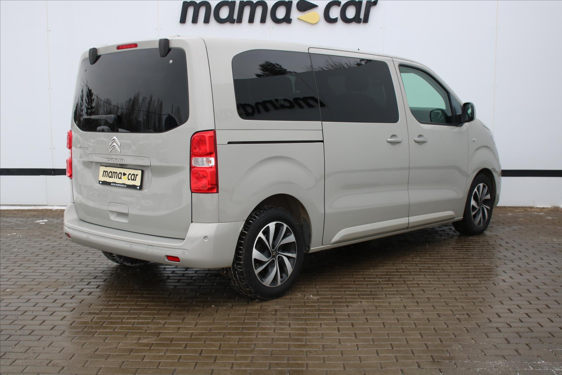 Citroën SpaceTourer MPV 2,0 l 130 kw