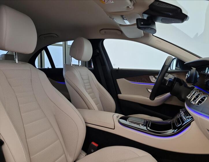 Mercedes-Benz Třídy E 15