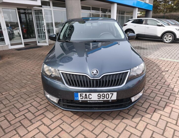 Škoda Rapid Hatchback 1,2 l 77 kw
