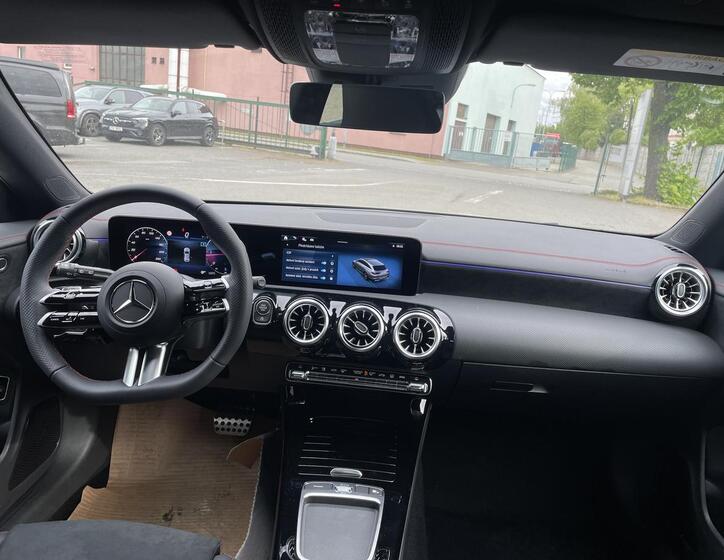 Mercedes-Benz CLA 19